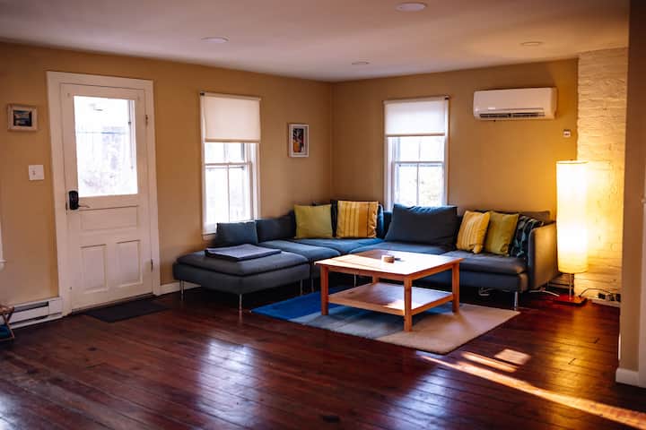 Cozy Apartment With Sauna In Historic Stone Ridge - ハドソン・バレー, NY