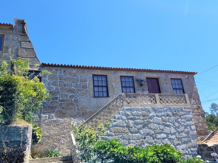The House Have A Lovely Story - Castelo de Paiva