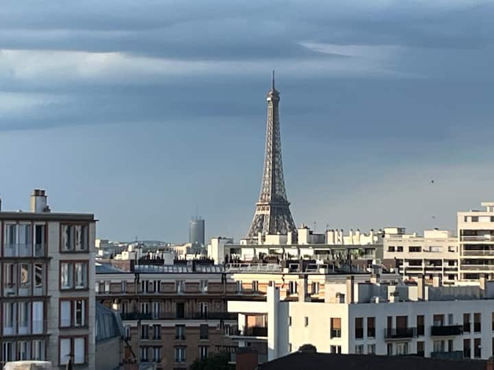 Appartement Paris  Vue Tour Eiffel Calme Parking - ibis Paris Brancion Parc des Expositions 15ème