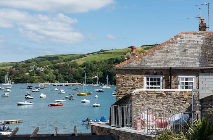 Waterfront Home In Salcombe, Amazing Sea Views - Salcombe