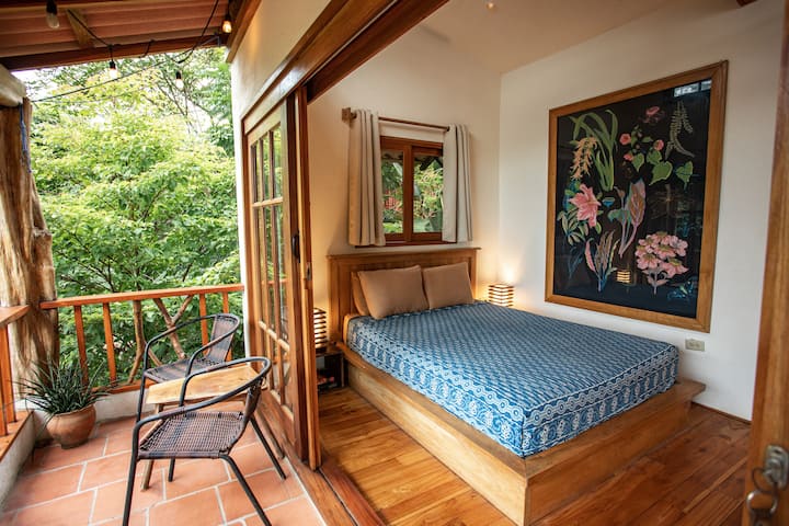 Treetop Views Of The Pacific In A Boutique Cabaña - パナマ