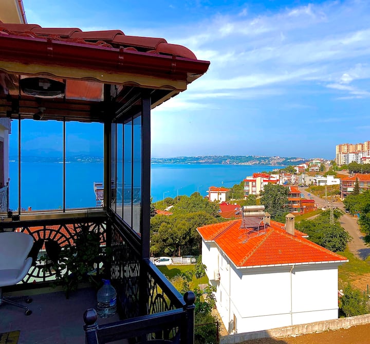 Full Sea Scenery With Balcony (Flat Number 3) - Sinop
