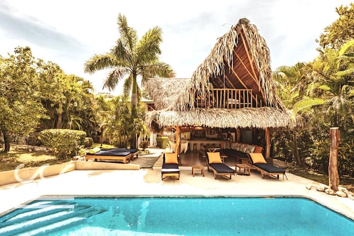Stunning & Fully-equipped Beach Pad - 5 Br Suites, Pool & 4 Minute Walk To Beach - Nosara