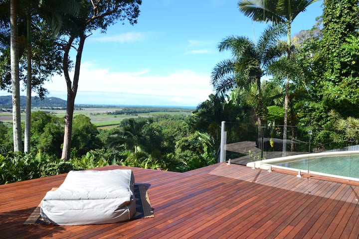 Rainforest Retreat With Coral Sea View - 莫斯曼