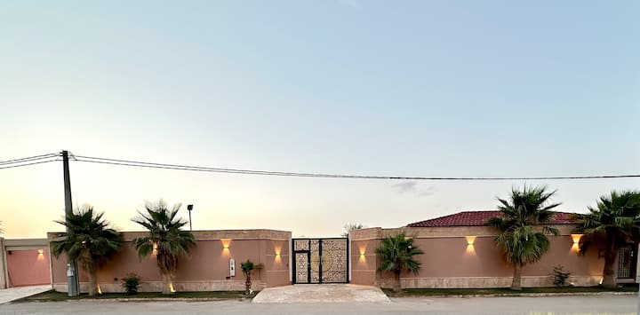 Villa Resort / Chalet Riyadh Saudi Arabia - リヤド