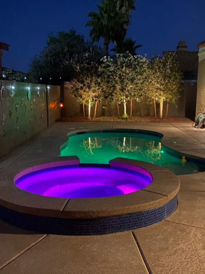 Lux Majestic Bungalow Hot Spa Pool Nr Strip - Las Vegas