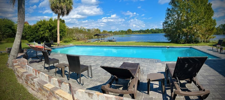 Resort Like Lake House On 2+ Acres, Golf Course, Pool,  Fishing Dock, Pool Table - Winter Park, FL