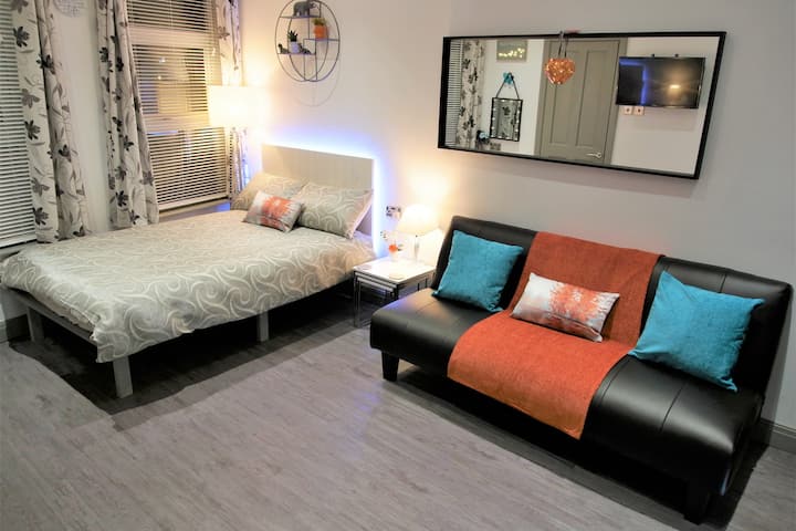 !Perfect Studio Apartment! With All You Need +More - Manchester Metropolitan University