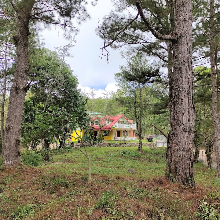 Entire 3 Room Cottage Good For A Group Or Family - Sagada