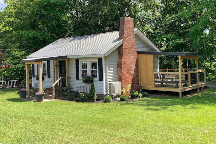 Cozy Cottage With Direct River Access - Perfect For Fishing Or Weekend Escape - State of New York