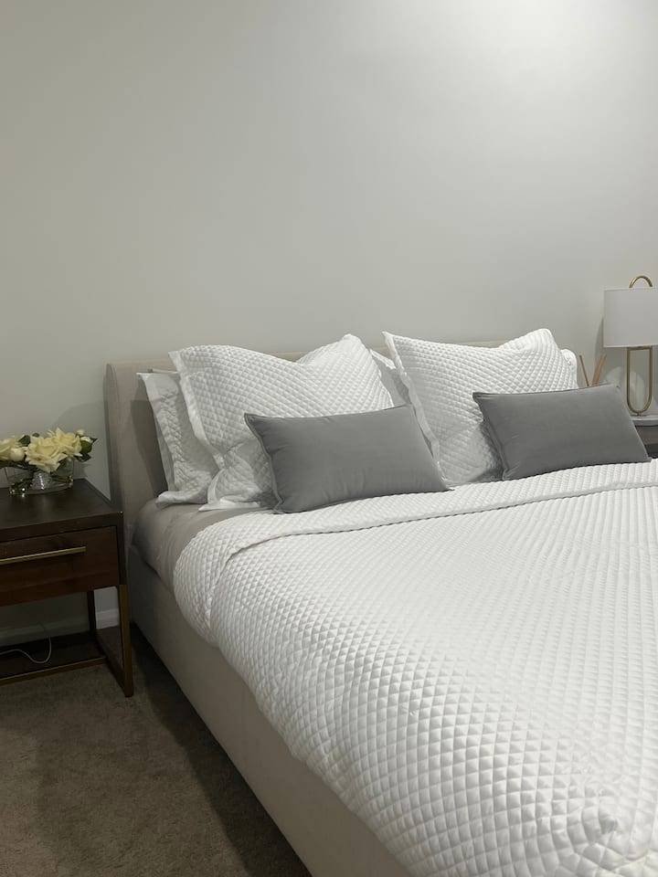 Beautiful & Comfortable Room In Newly Built  House - オーストラリア ブランドン