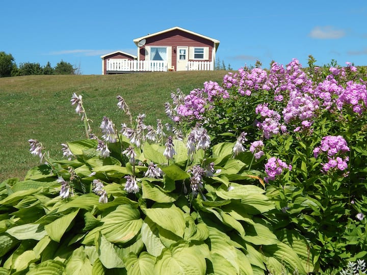Cheticamp Outfitters Inn - The Chalet - Cape Breton Island