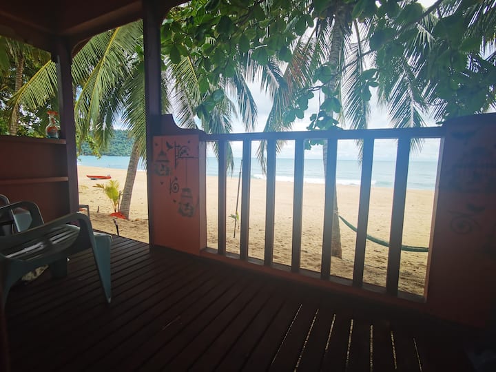 Permata Beach Chalet Serendipity Room - Tioman Island