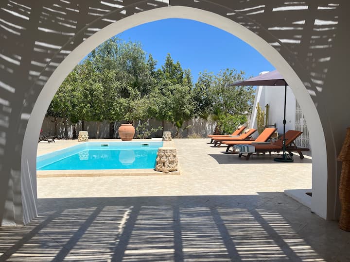 Dar Cirine 220m² 5 Suite Very Private Pool&garden - Djerba