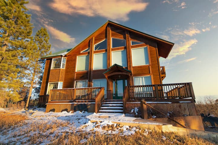 Hilltop Home With Mountain Views Close To Amenities And National Forest. - Pagosa Springs, CO