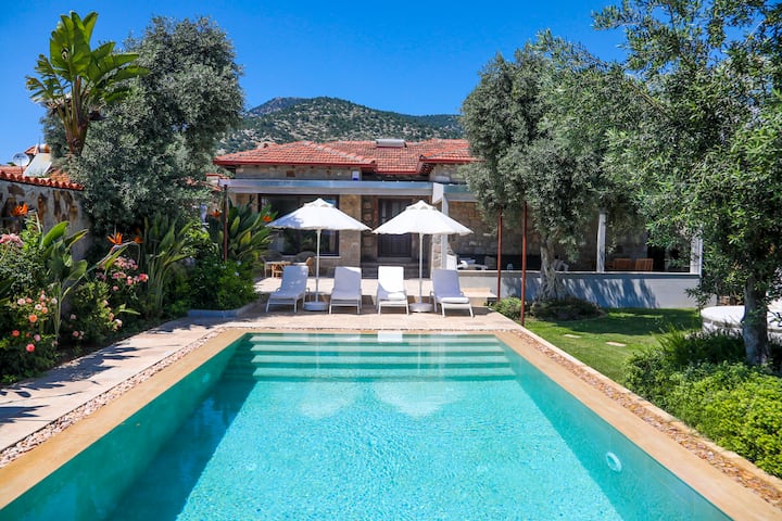 Quiet Family Villa With Private Pool - Bitez