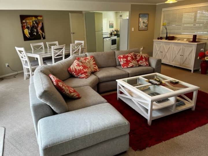 Ambury House - Ideal For Couples Or Families - Havelock North