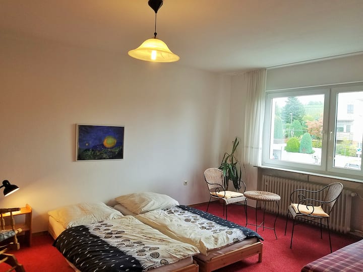 1-2 Zimmer In Wohngemeinschaft In 70376 Stuttgart - Fellbach