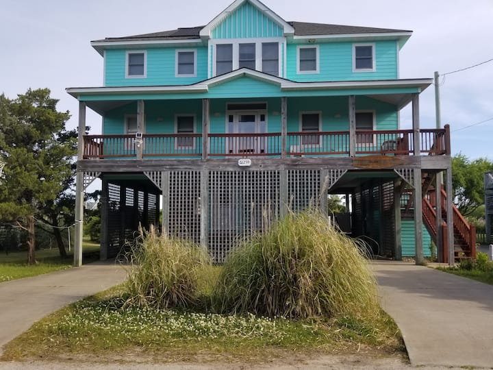 Elevator, Pool, Hot Tub And Minutes To The Beach! - Outer Banks, NC