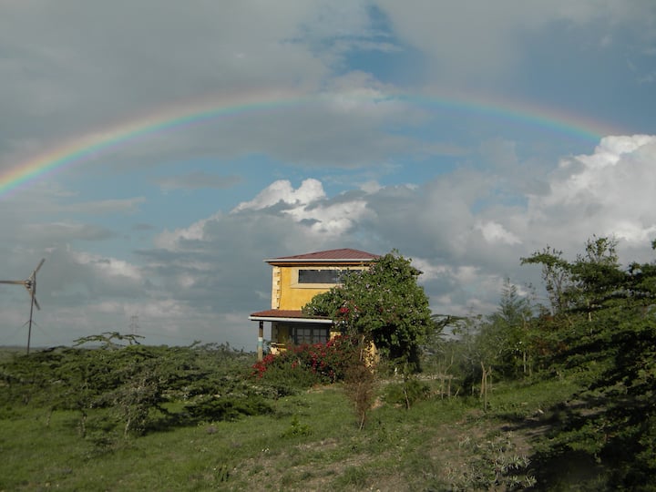 Tower - Cosy Intimate Cottage, Magnificent Views - Kenya