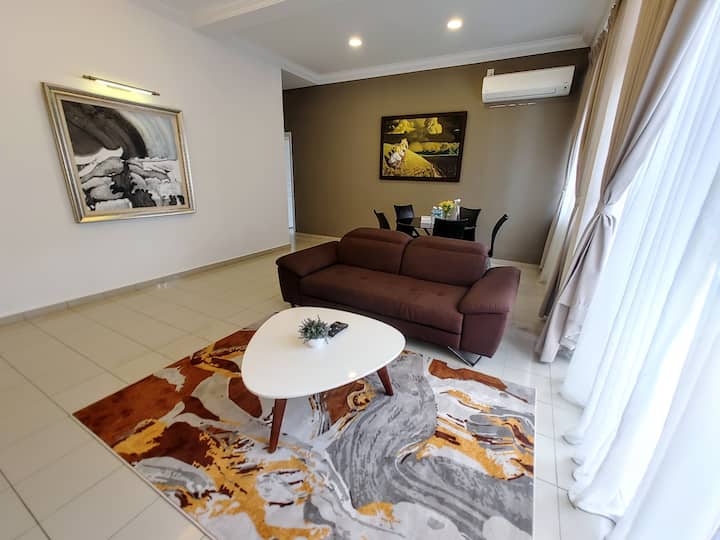 Gurney★ 3br Homely Modern Luxury ♥ Free Parking 5b - Pinang-sziget