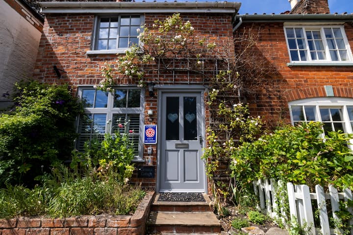 Clematis Cottage Tealby Ln8 3xu - Lincolnshire