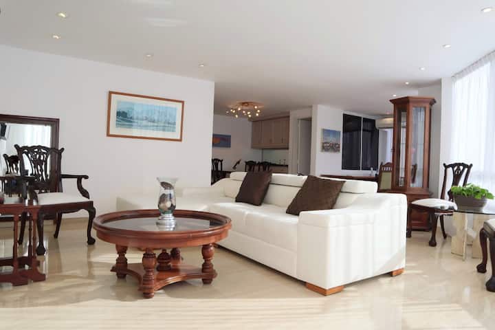Luxury Apartment - Water Well And Fiber Internet. - Caracas