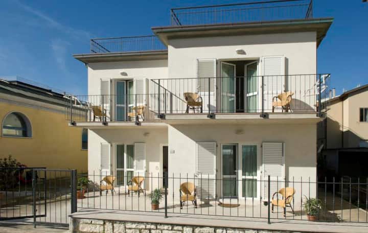 Appartamento Primo Piano A Dieci Metri Dal Mare - Porto Recanati