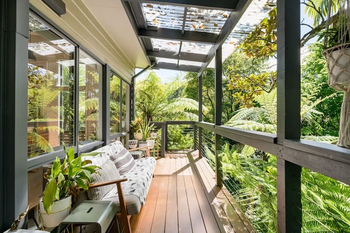Tranquil House In The Foothills Of The Dandenong Ranges - Dandenong Ranges