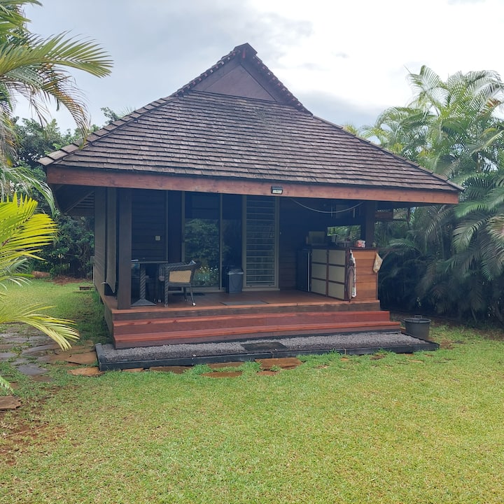 Bungalow Dans Jardin Tropical Avec Piscine - Tahiti
