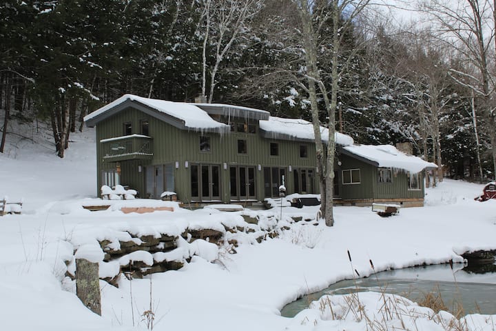 Secluded, Spacious And Airy, Private Beach/pond - Fleischmanns, NY