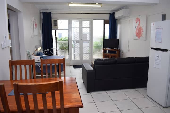 (S7) - Great Value Inner City Unit - Pet Friendly - Cairns Airport