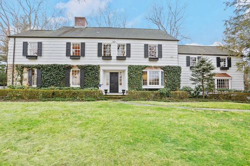 Cozy Greenwich Country Home With Pool - Greenwich, CT