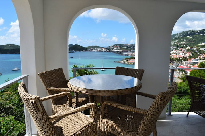 Best Resort Condo| Ocean Views+ Pool |Near Beaches - Charlotte Amalie