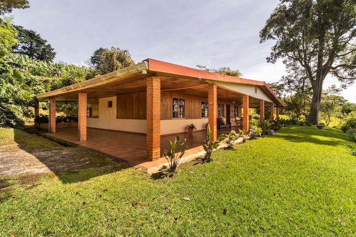 Country House With Panoramic View - Costa Rica