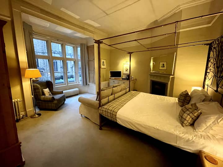 Four Poster Bedroom - Ripon