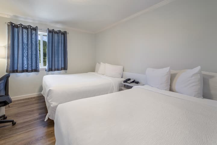 Surestay By Bw Rossland Red Mtn. Executive Suite - Rossland