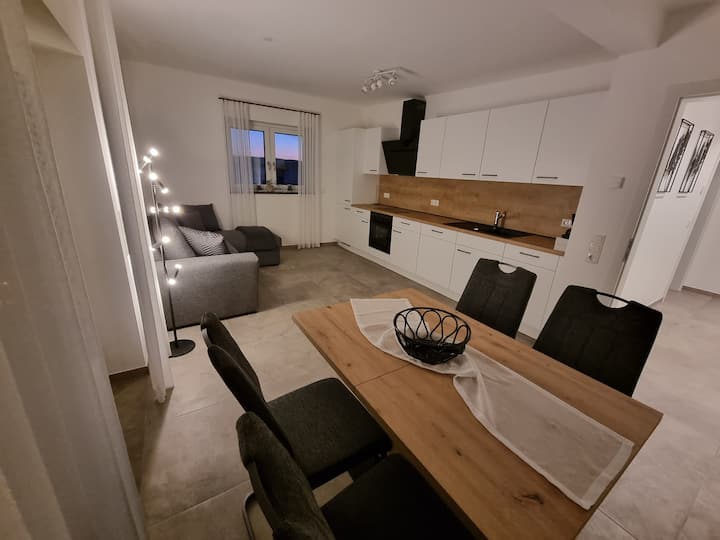 Moderne Wohnung Mit Terrasse - Rheinbach