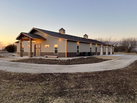 Timbers Ridge And Lodging - Pittsburg, KS