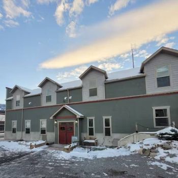 Blairmore Apartments and Condos For Rent cozycozy
