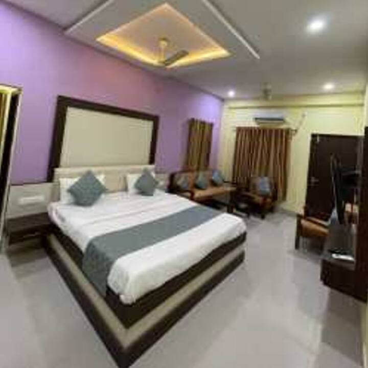 Cozy & Luxury - Hotel Brahmpushp - Deoghar
