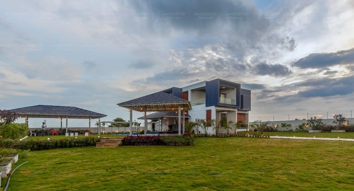 Reddy's Farm House A Luxurious Villa - Hyderabad
