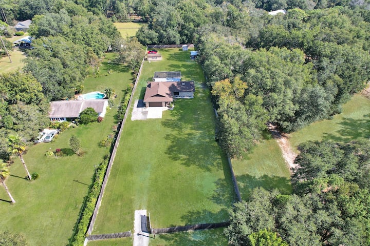 Over 1 Acre Of Private Living - Kelly Park, Apopka
