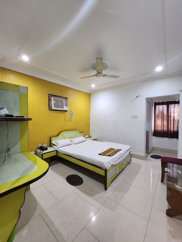Standard Room Hotel Priyanka International - Asansol