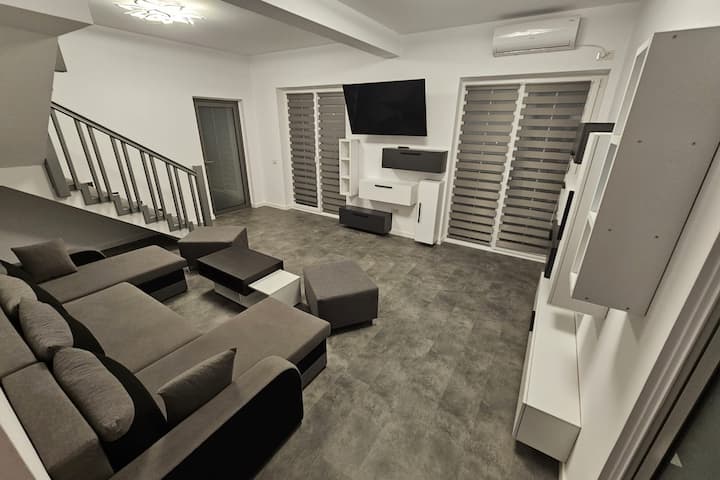Comfy & Cozy Apartment 3 - Rădăuți
