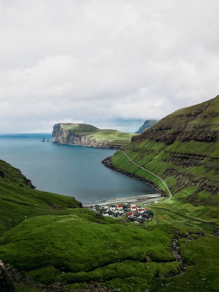Tranquil Village Retreat | Tjørnuvík - Faroe Islands