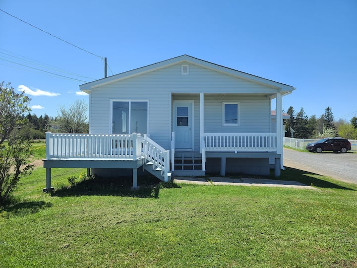 Cozy Cottage With Stunning Views - Bouctouche