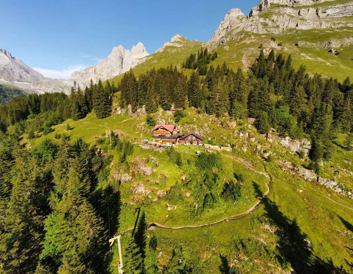 Tschingelhorn Mountain-inn Room With Mountain View - Grindelwald