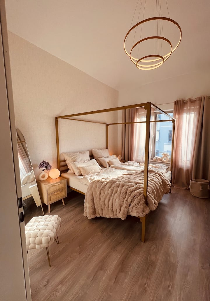 Amalfi Home - Stylish Apartment With Terrace - Aéroport Willy-Brandt de Berlin-Brandebourg (BER)