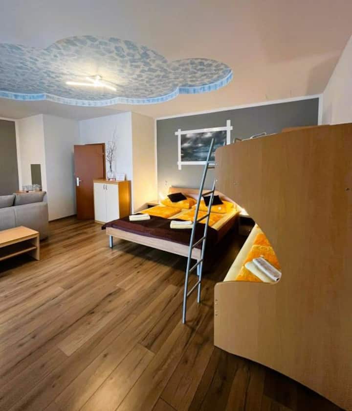 Apartments Furman / Room 4+2 Persons - Postojna
